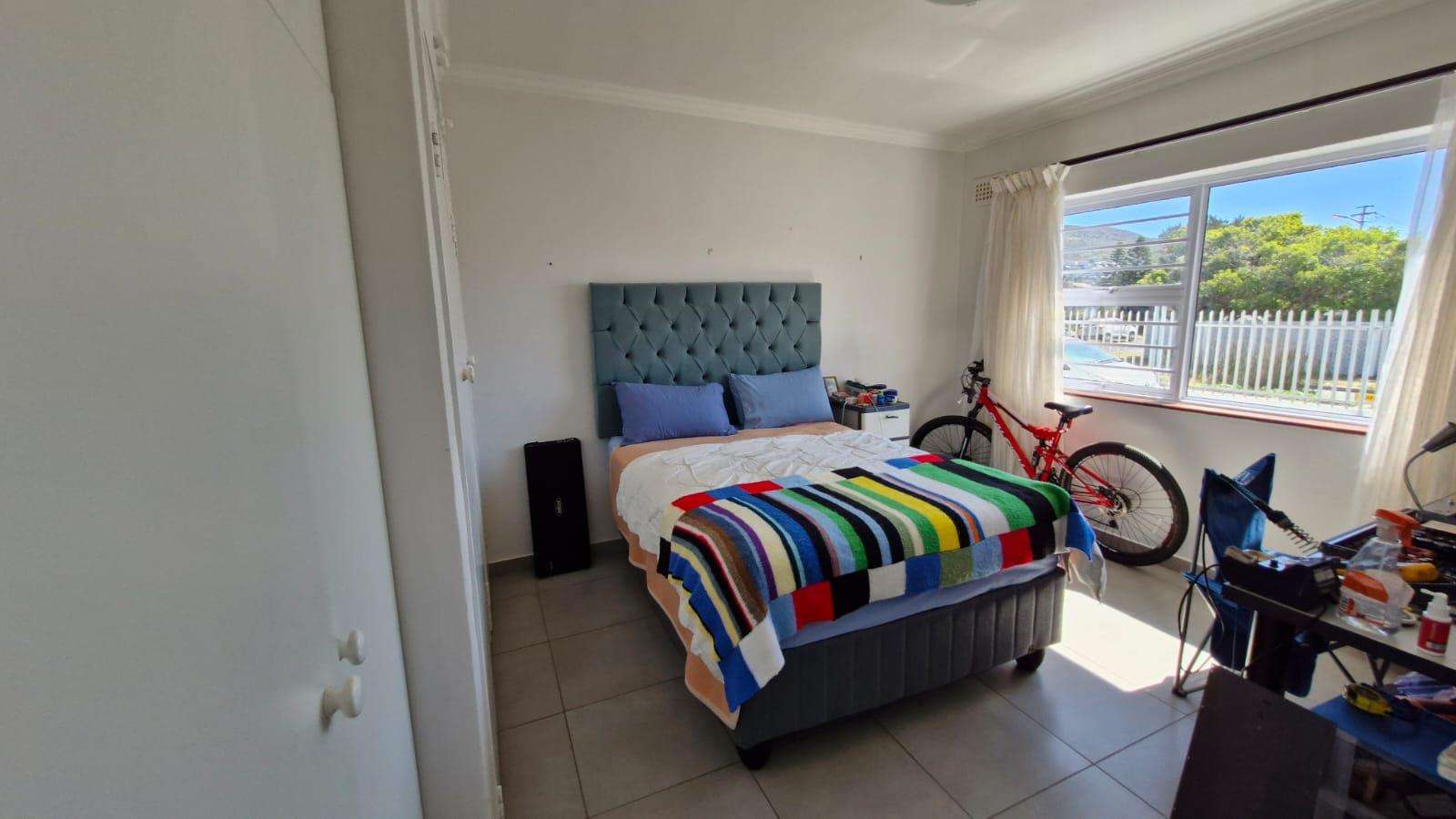 1 Bedroom Property for Sale in Fish Hoek Western Cape